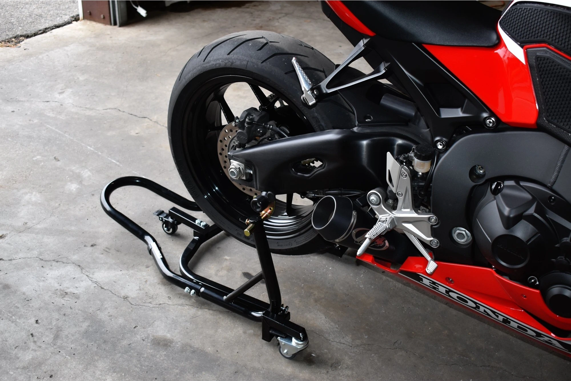 Motorcycle support stand for rear wheel 340kg (movable)