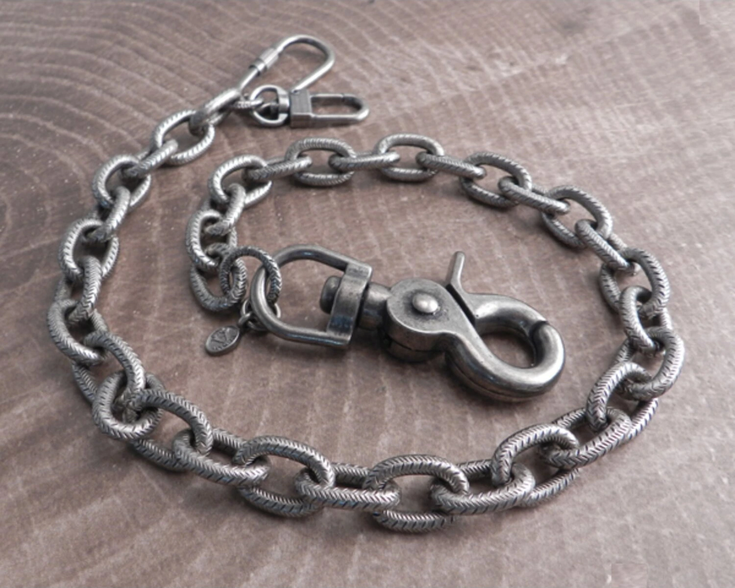 Amigaz Link Hack Wallet Chain 16", Silver