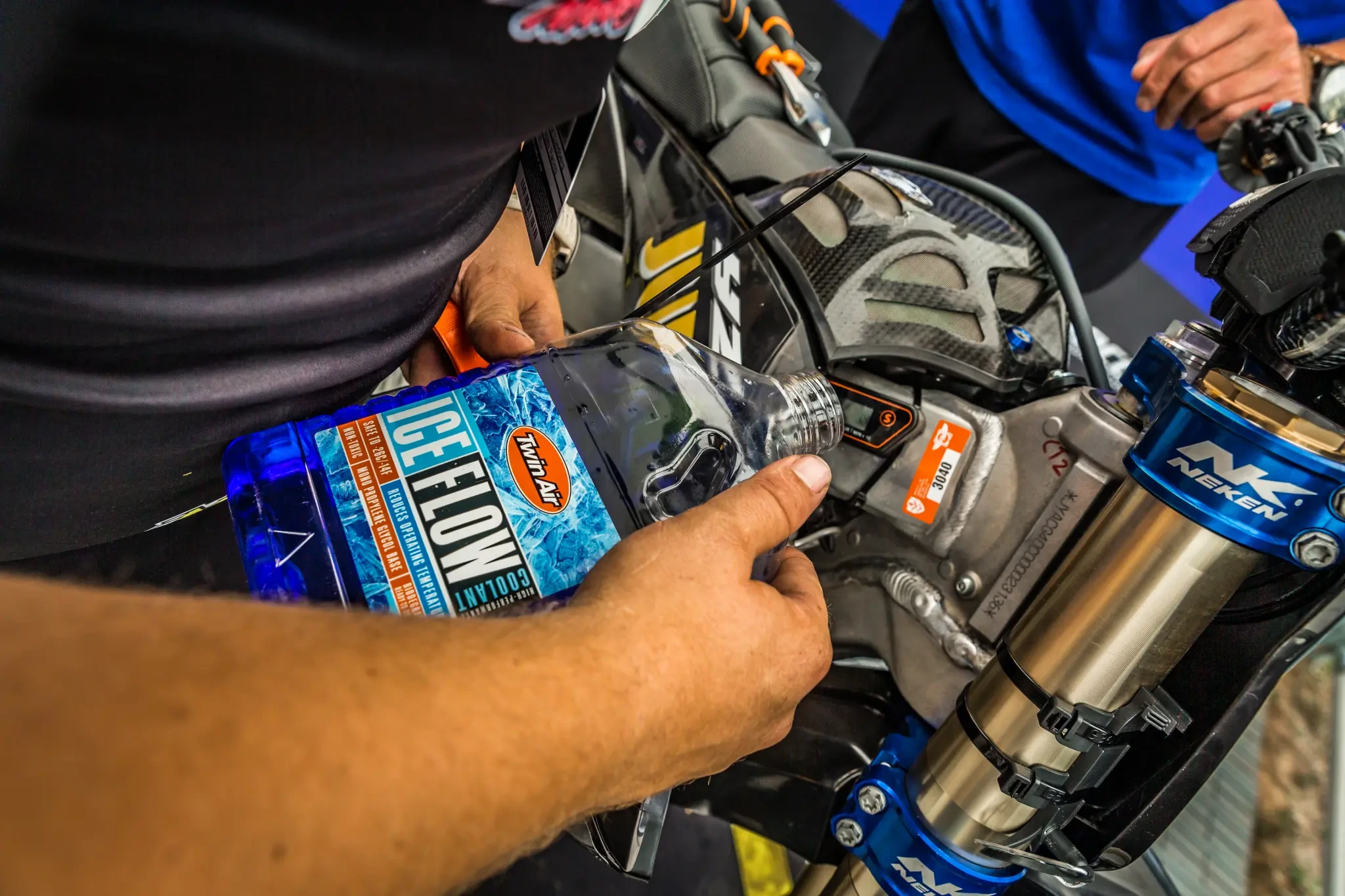 ICE FLOW AUŠINIMO SKYSČIS 2L