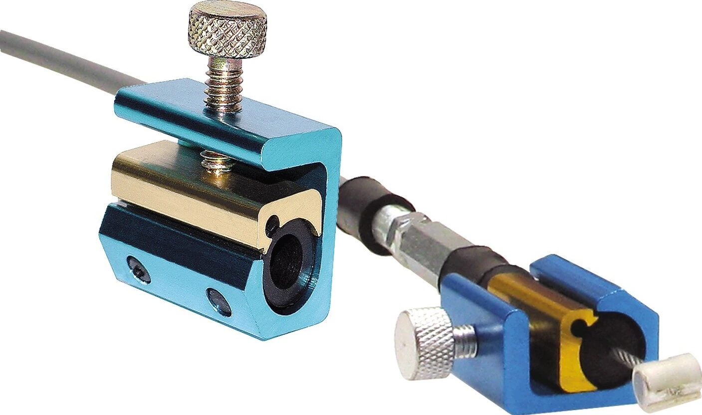 Kabeļu smērvielas ievadīšanas instruments