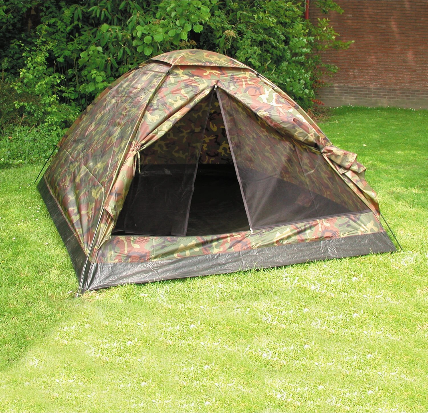 Fostex 4-person tent, Camouflage