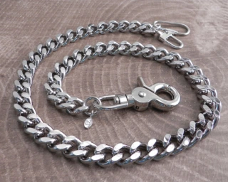 Amigaz Cut Leash Wallet Chain 22"