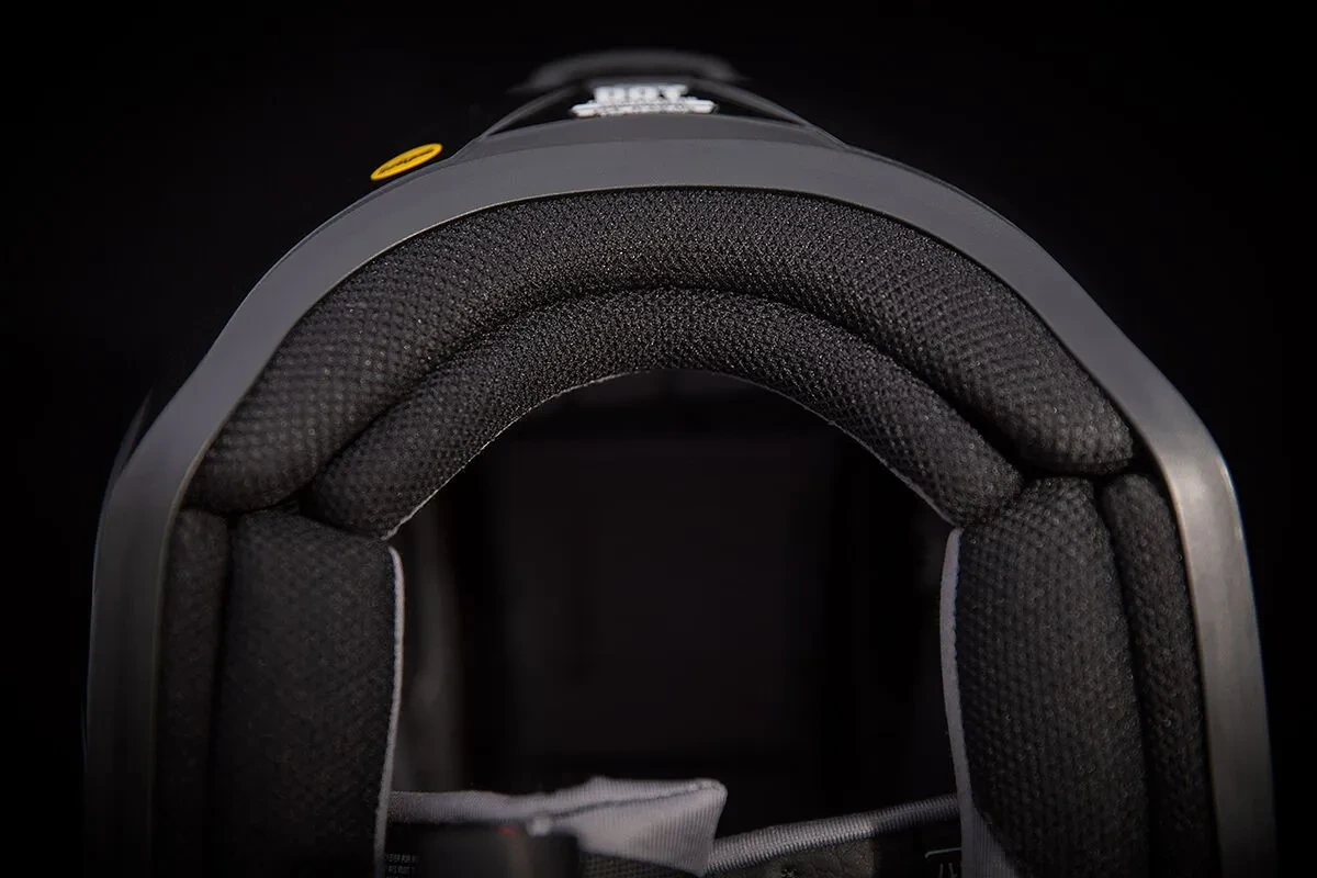 HELMET AIRFORM COUNTERSTRIKE MIPS BLACK SM