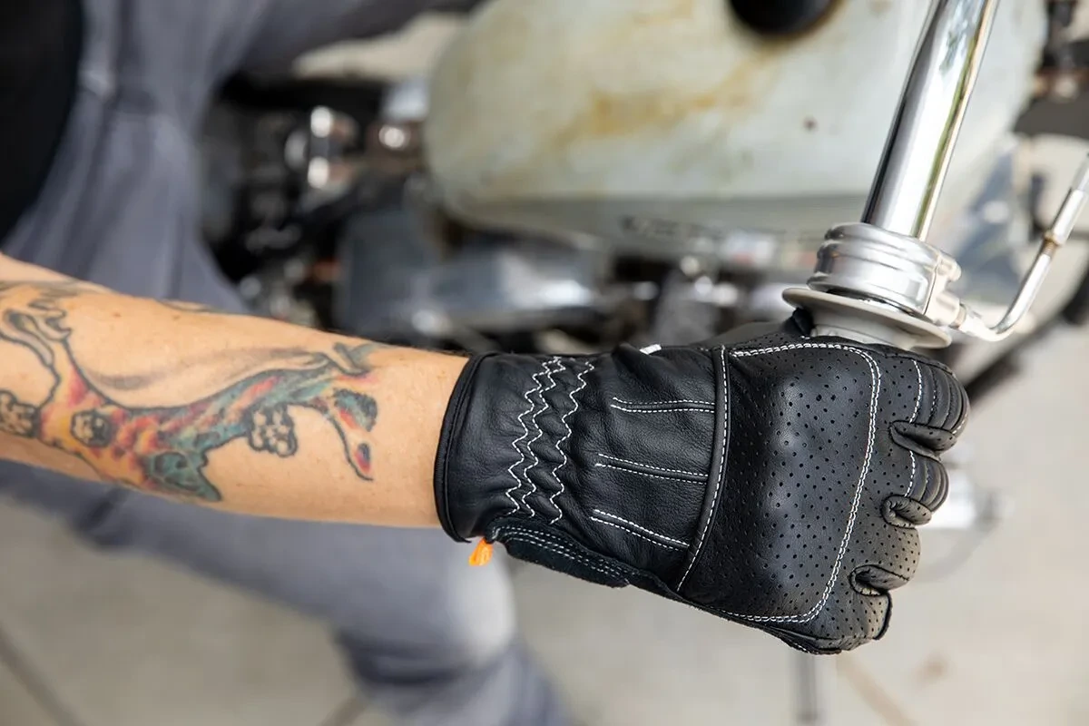 GLOVE BORREGO BK/CMT XS