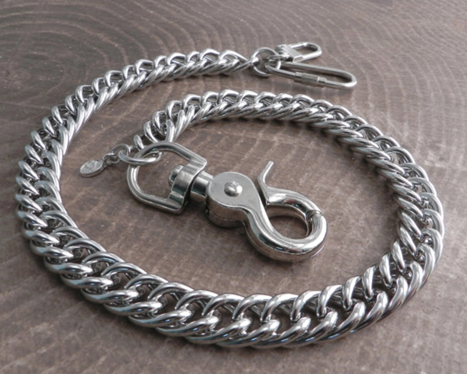 Amigaz Coil Wallet Chain 16", Silver