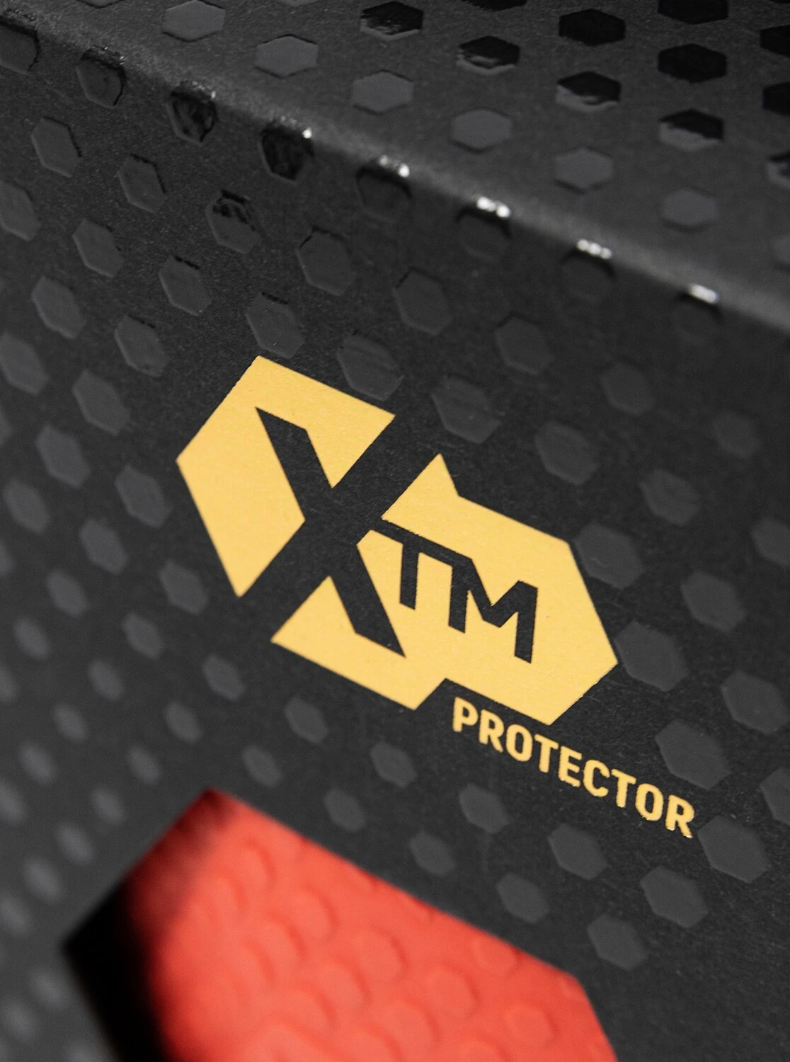 John Doe XTM hip protectors (Level 1, storm grey black tracker Red