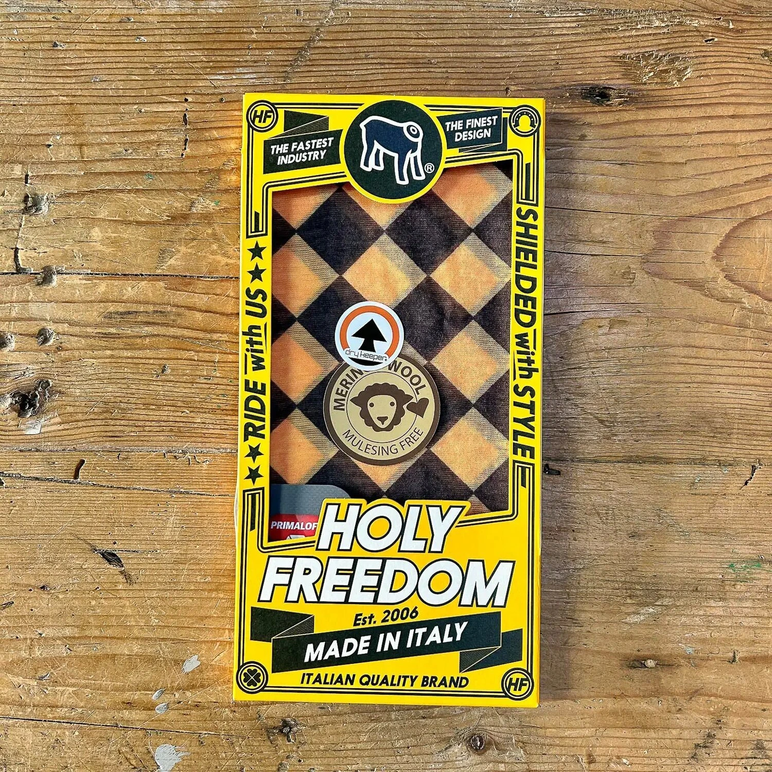 Holy Freedom Bullit Yellow Merinos Winter tunnel