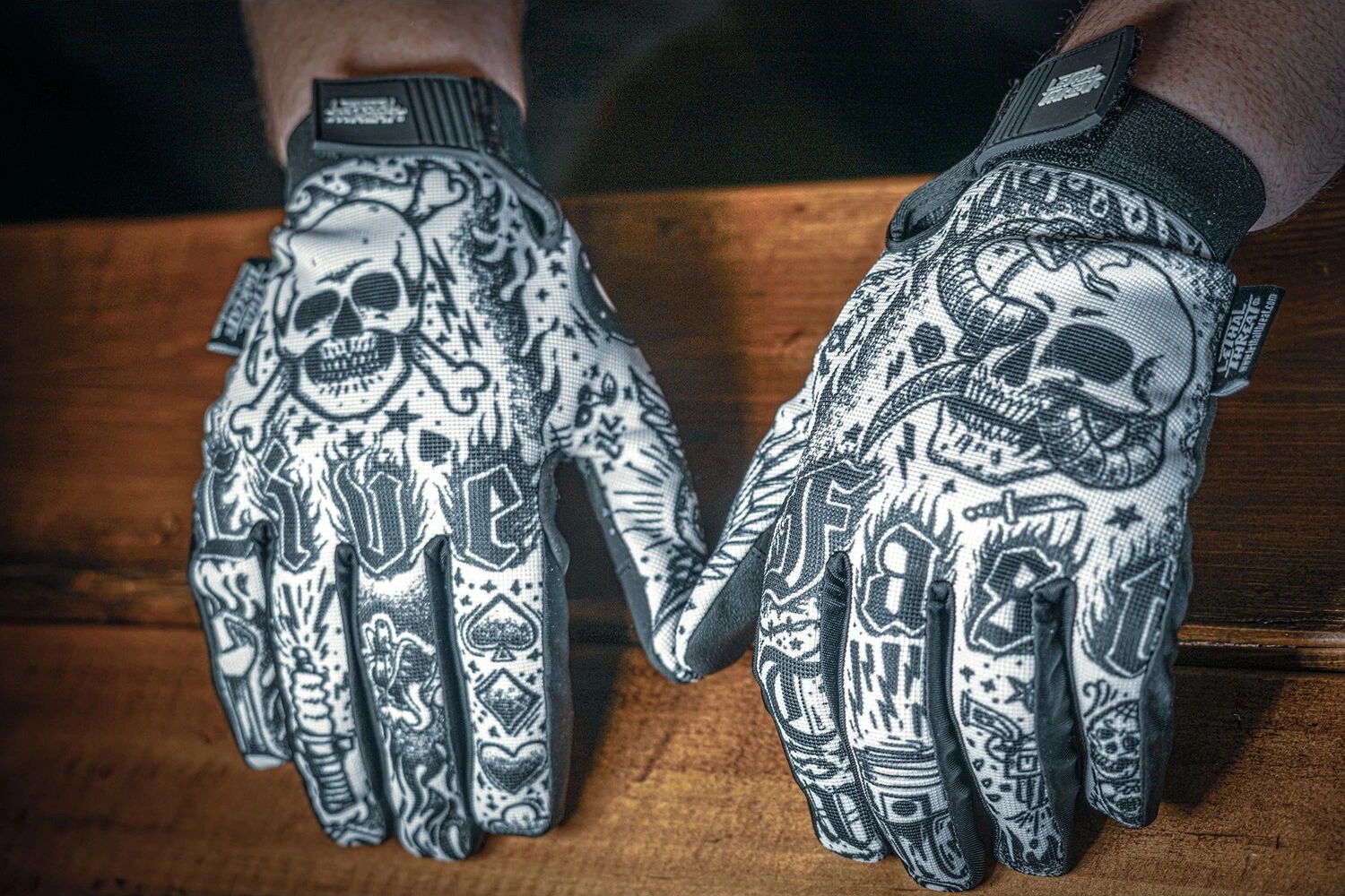 Lethal Threat Tattoo gloves black white, M