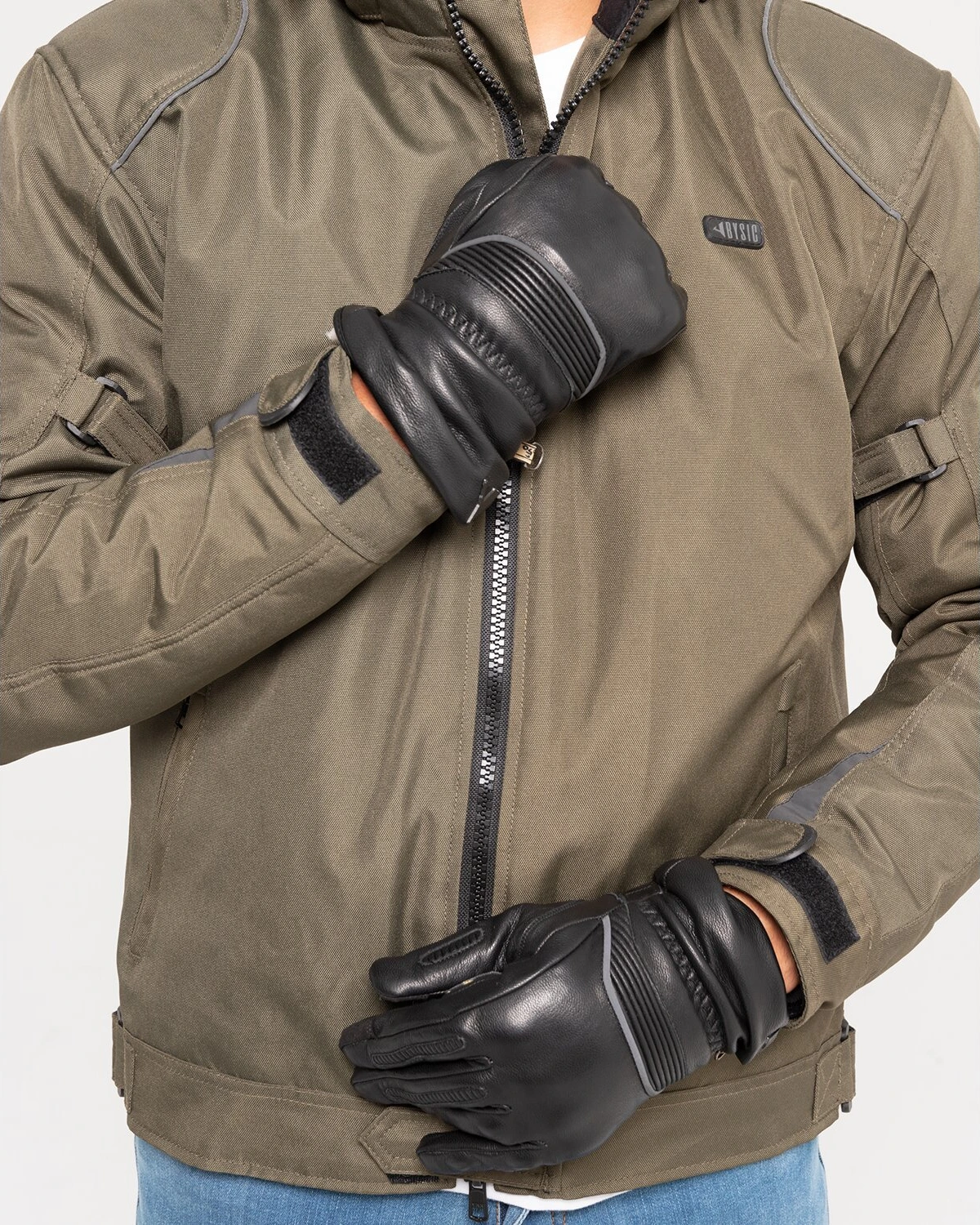 By City Lyon gloves, Black, M