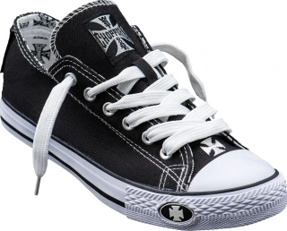 WCC Warrior low tops shoes