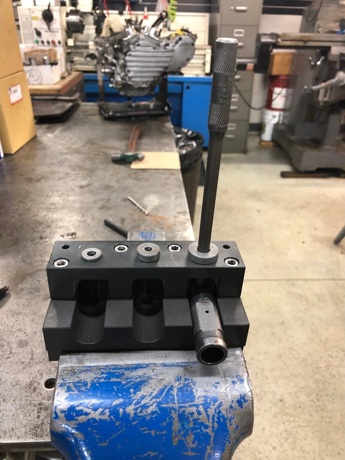 Fast Eddy, tappet roller rebuild tool